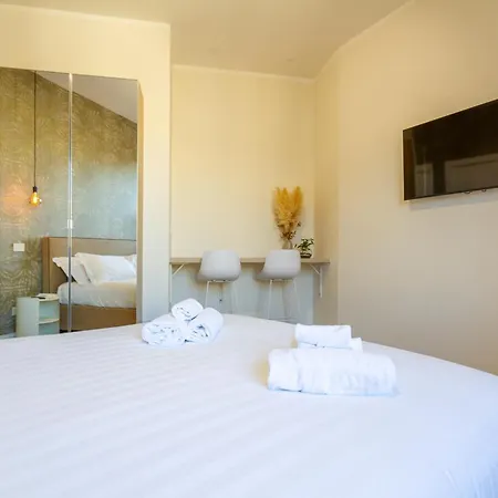 Apartment Station 10 Min *